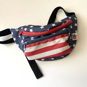 JUNK FOOD American Flag Fanny Pack patriotic Waist Bag 2 Zip Compartment